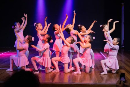 Aula aberta de Dança e Ballet