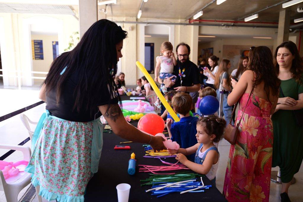 Rua de Lazer - 98 ANOS