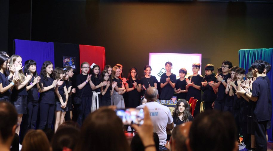 5º ano leva projeto literário para o palco em 2ª edição de podcast